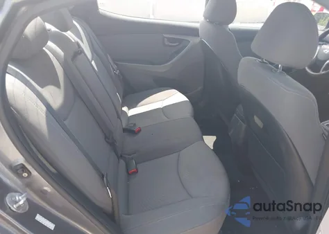 2016 Hyundai Elantra Se z USA, uszkodzony, nr VIN KMHDH4AE9GU646955